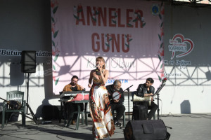 Anneler Günü’nü Konser İle Kutladık